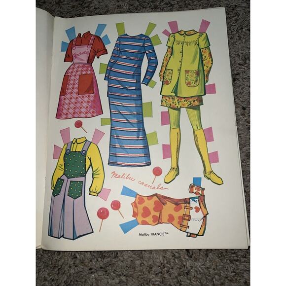 2 Vintage Whitman/Mattel FASHION PHOTO BARBIE & Malibu Francie Book 73-78 unused - Picture 4 of 14